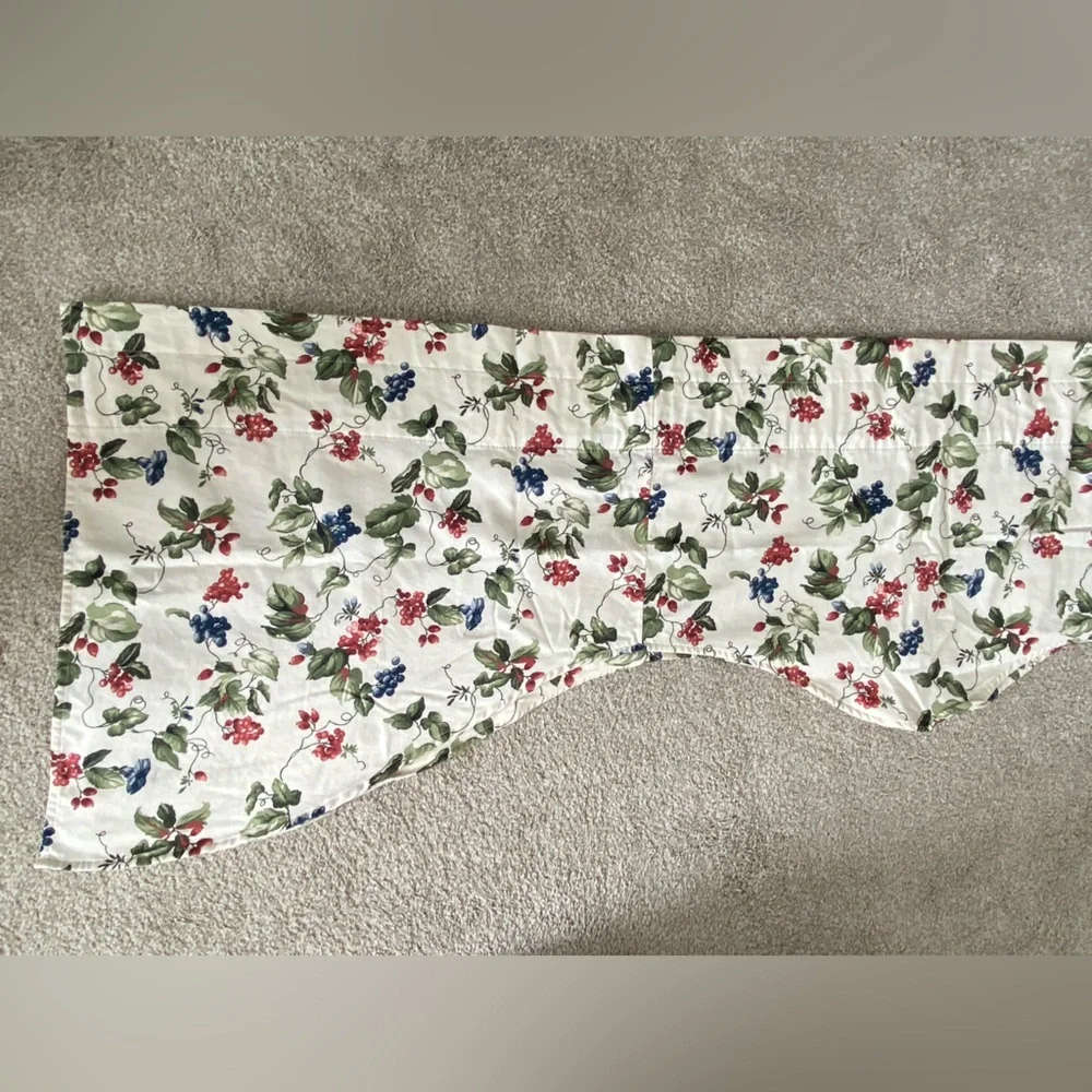 Vintage Waverly Orchard Trail Set Of 2 Curtains Valances‎ Scalloped Cottage Core